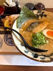 なぶら