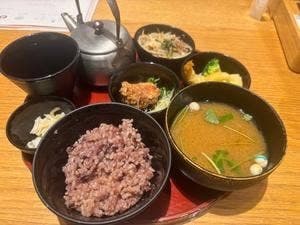 24/7 cafe apartment 有楽町