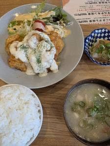 ごはん屋TAMANOYA