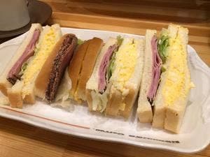コメダ珈琲店 西梅田店