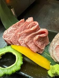 焼肉 やいま