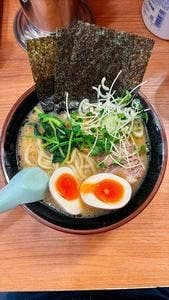 横浜家系ラーメン 玉学家