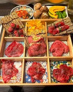 厚切り仙台牛タンと黒毛和牛食べ放題 焼肉倶楽部 梅田店