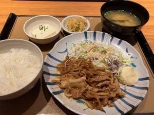 やよい軒 本八幡店