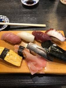 鮨金