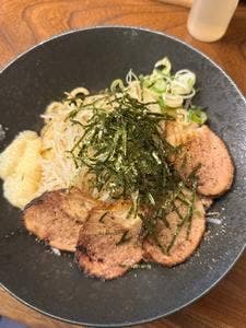 油そば専門店 縁-よすが-