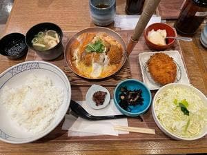 鶴群 大丸神戸店
