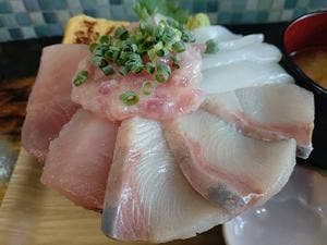 海鮮市場みなと食堂