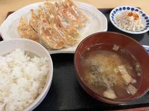 横堀餃子