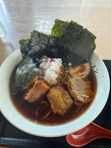 市川ブラックらーめん