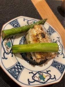 小皿料理と蕎麦すする