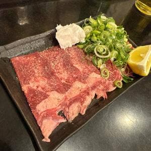 焼肉八ちゃん