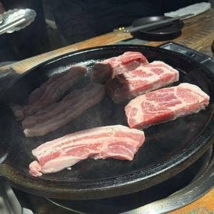シンナ 新大久保店