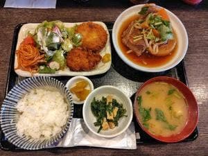 くいもんや満月