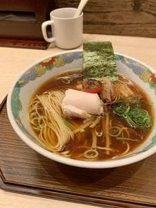 渋谷中華そば saji.