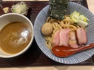 長男、もんたいちお