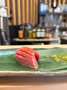 ぶつき米のシャリと飛鳥座牛 和牛寿司 あすか座