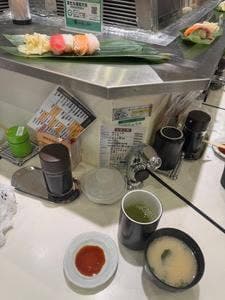 立喰い寿司 魚がし日本一 エキュート品川店