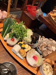 古民家火鍋 ひなべねこ 日本橋店