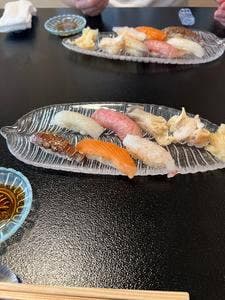 鮨処 よし