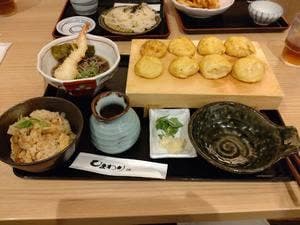 茶房ひまわり 京都ファミリー店