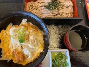 やじろべえ東海加木屋店