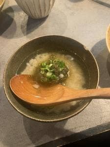 山下さささ