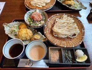 うどん屋 開都