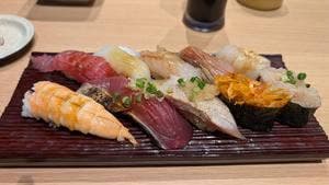 廻転鮨 銀座おのでら 境町店