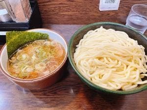 麺舗 十六