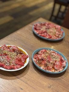 USHIHACHI あざみ野店