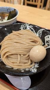 松戸富田製麺 ららテラス北綾瀬店
