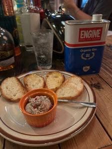 CAFE&BAR Thunderbird