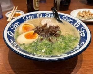 博多らーめんShinShin 古門戸町店