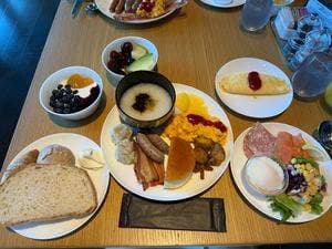 PACIFIC TABLE