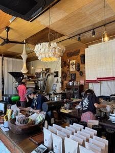 3 Cedars Coffee Roastery