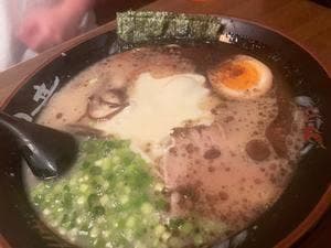 とんこつらーめん黒竜