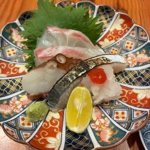 お酒と魚とおばんざい 浮波月