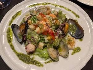 レストラン カリヨン