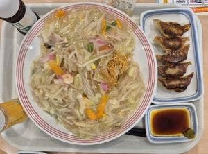 リンガーハット イオン三好店