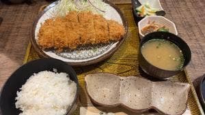 本気豚食県庁前店