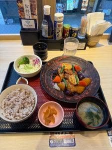 大戸屋ごはん処 飯田橋店