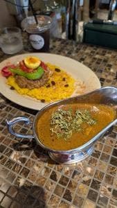CURRY TO TOKYO