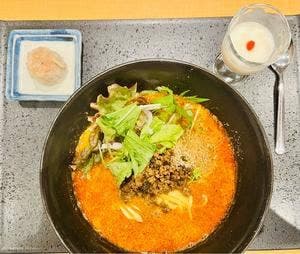 Chinese Restaurant HAKUBI 白眉