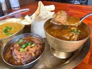 ゴルカリ レストラン