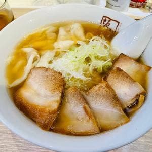 喜多方ラーメン 坂内 新宿西口思い出横丁店