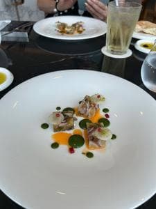 Hills House Dining 33