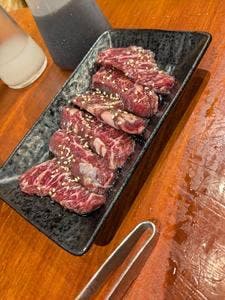 小山ホルモン