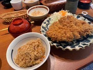 厚切りとんかつ＋魚かつ よし平