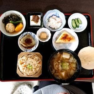 里の茶屋